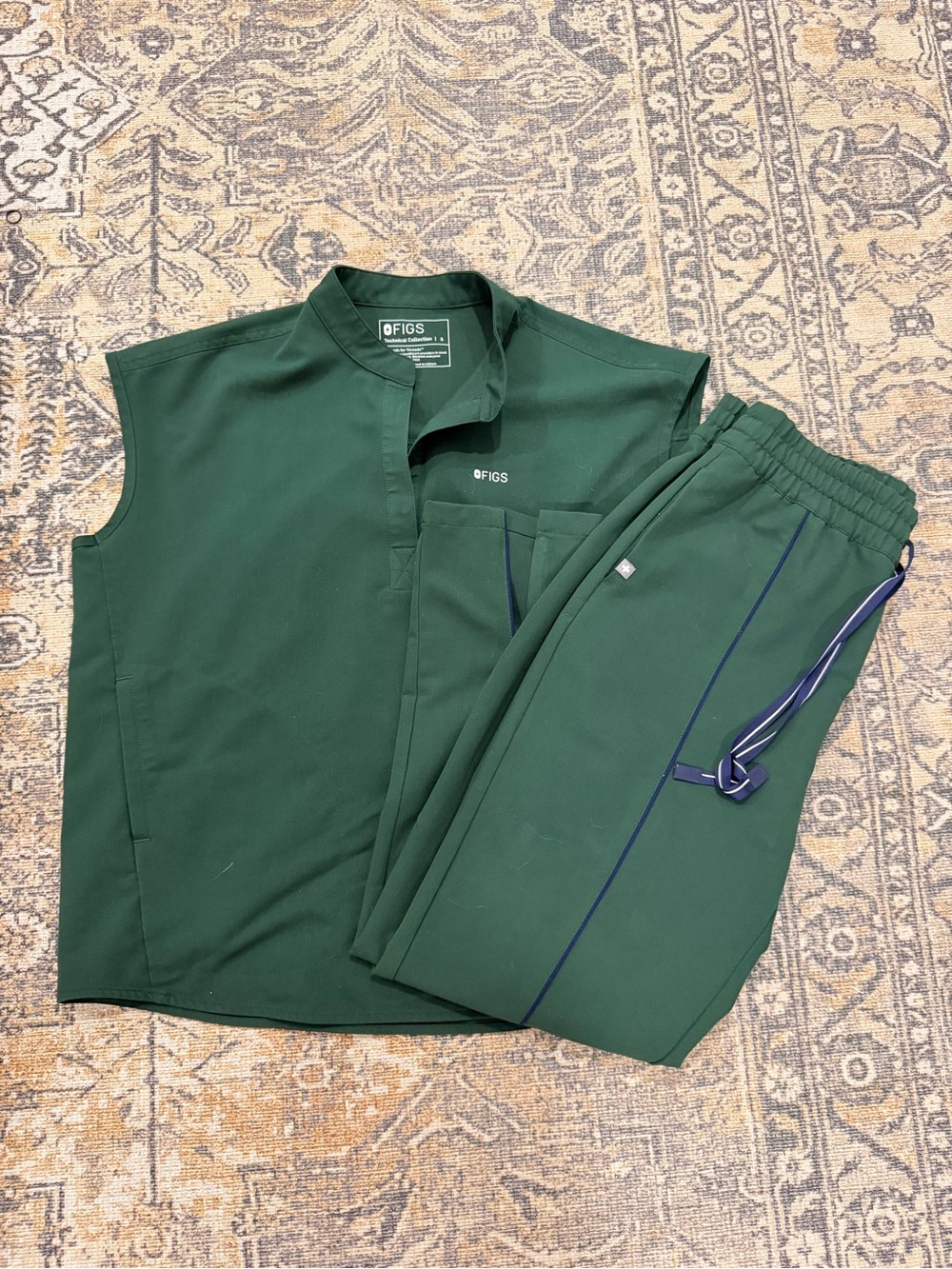 Figs- BRITISH RACING GREEN SET